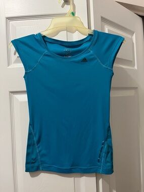 Teal Short Sleeve Performance Tee